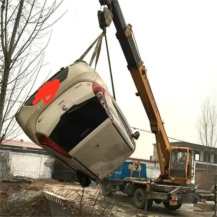 唐山曹妃甸随时待命，吊车24小时道路救援服务全解析